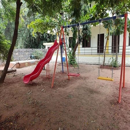 فندق Rani Residency بونديتْشيري المظهر الخارجي الصورة