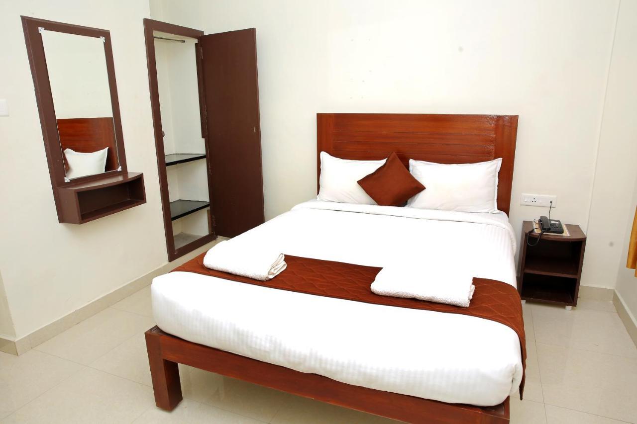 فندق Rani Residency بونديتْشيري المظهر الخارجي الصورة